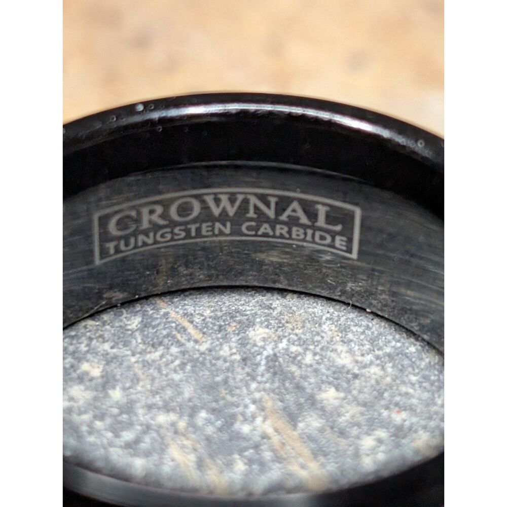 Crownal Tungsten Carbide Ring – Black Polished Finish – Size 11.5–12 –Men’s Band - Picture 3 of 3